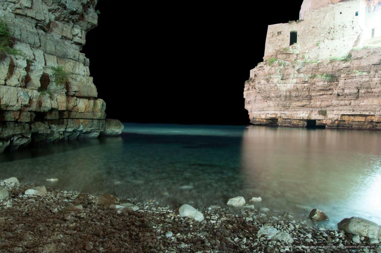Вилла Il Terrazzino Del Mare Полиньяно-а-Маре Экстерьер фото